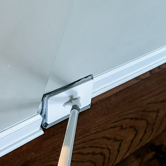 Simplifiez le Nettoyage de Vos Plinthes avec un Nettoyeur Polyvalent