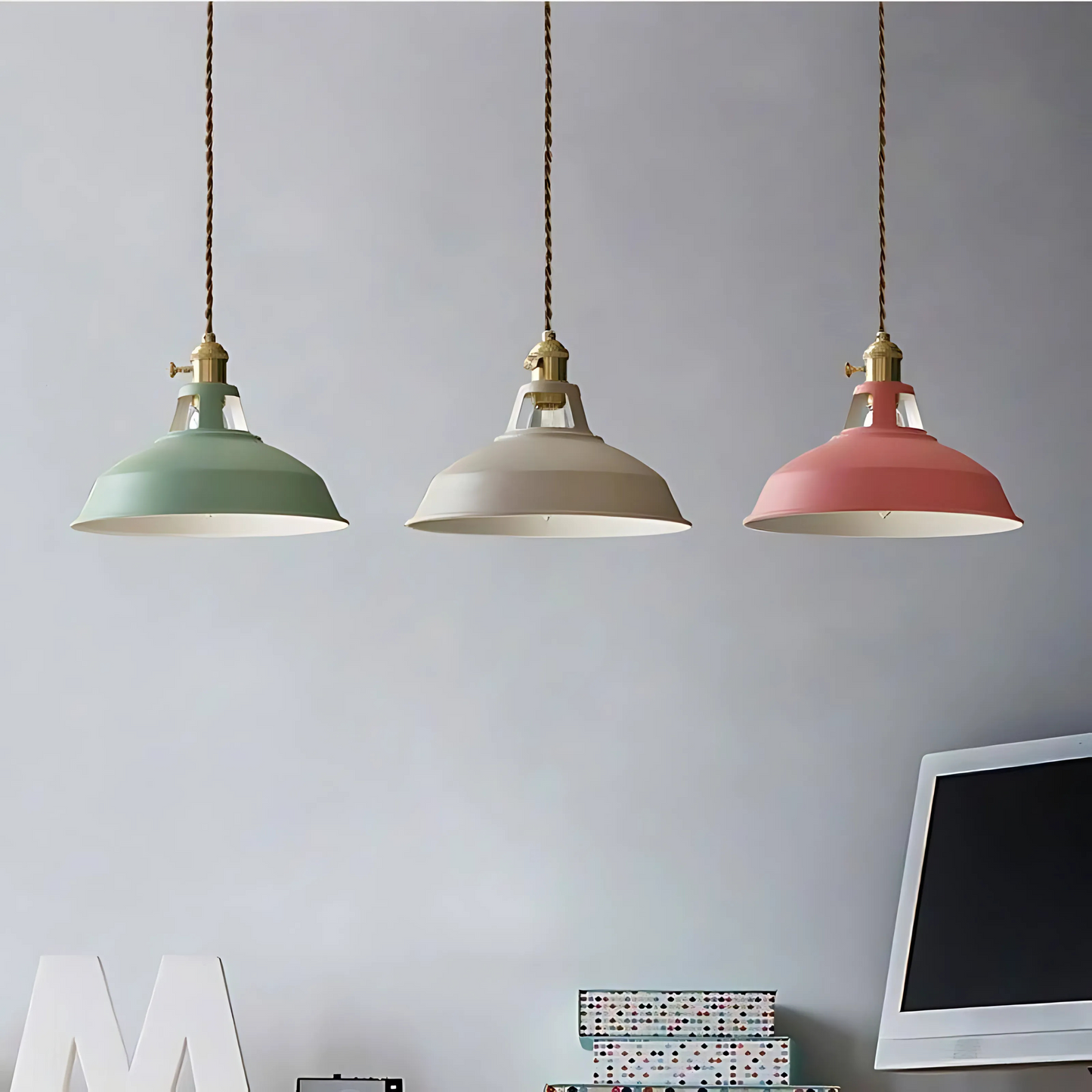 Éclora – Suspension Pastel en Métal