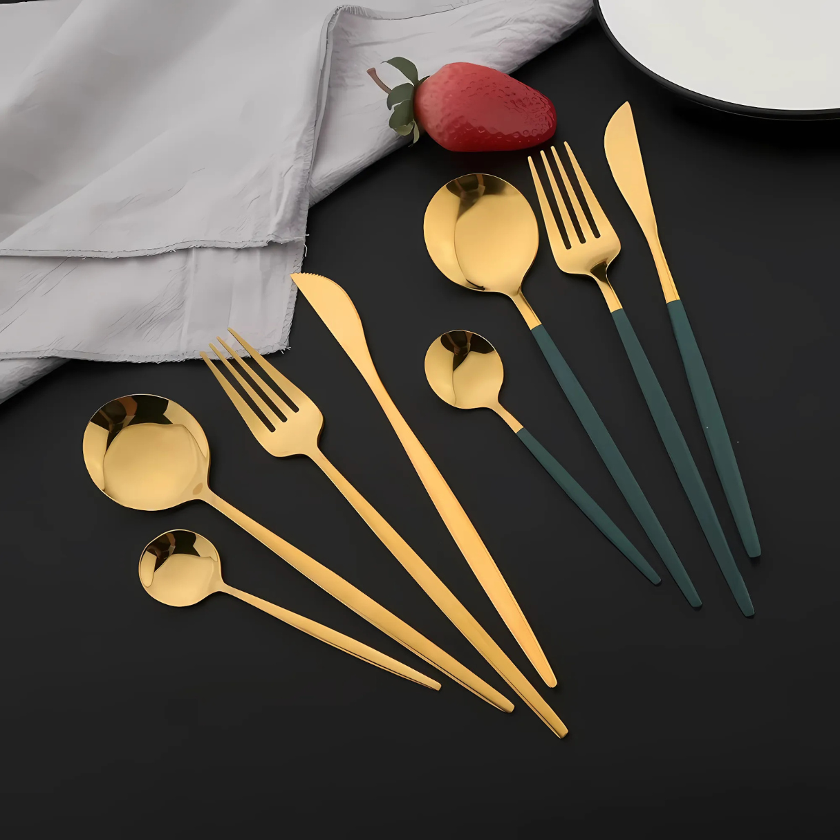 Luxe à Table – Coffret de Couverts Élégance Métallique ( 24 pcs )