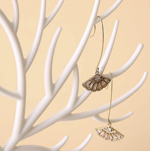 Présentoir à Bijoux Élégant – CerfFlex, l’Art de Sublimer vos Trésors