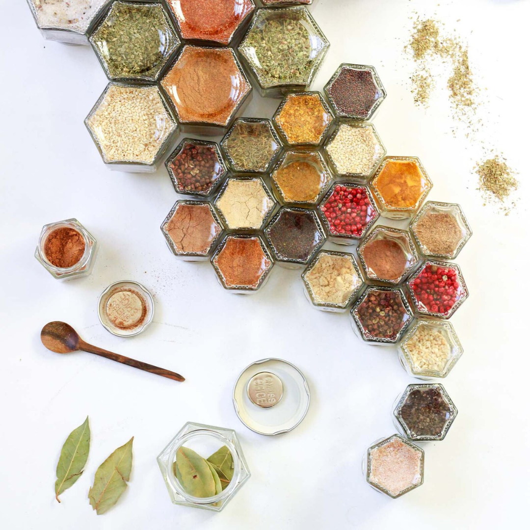 Épiceluxe – Pots à Épices Magnétiques ( 10 pcs )