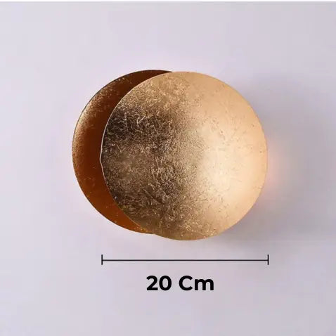 Applique Murale - Art Scandinave Moderne en forme d’éclipse.